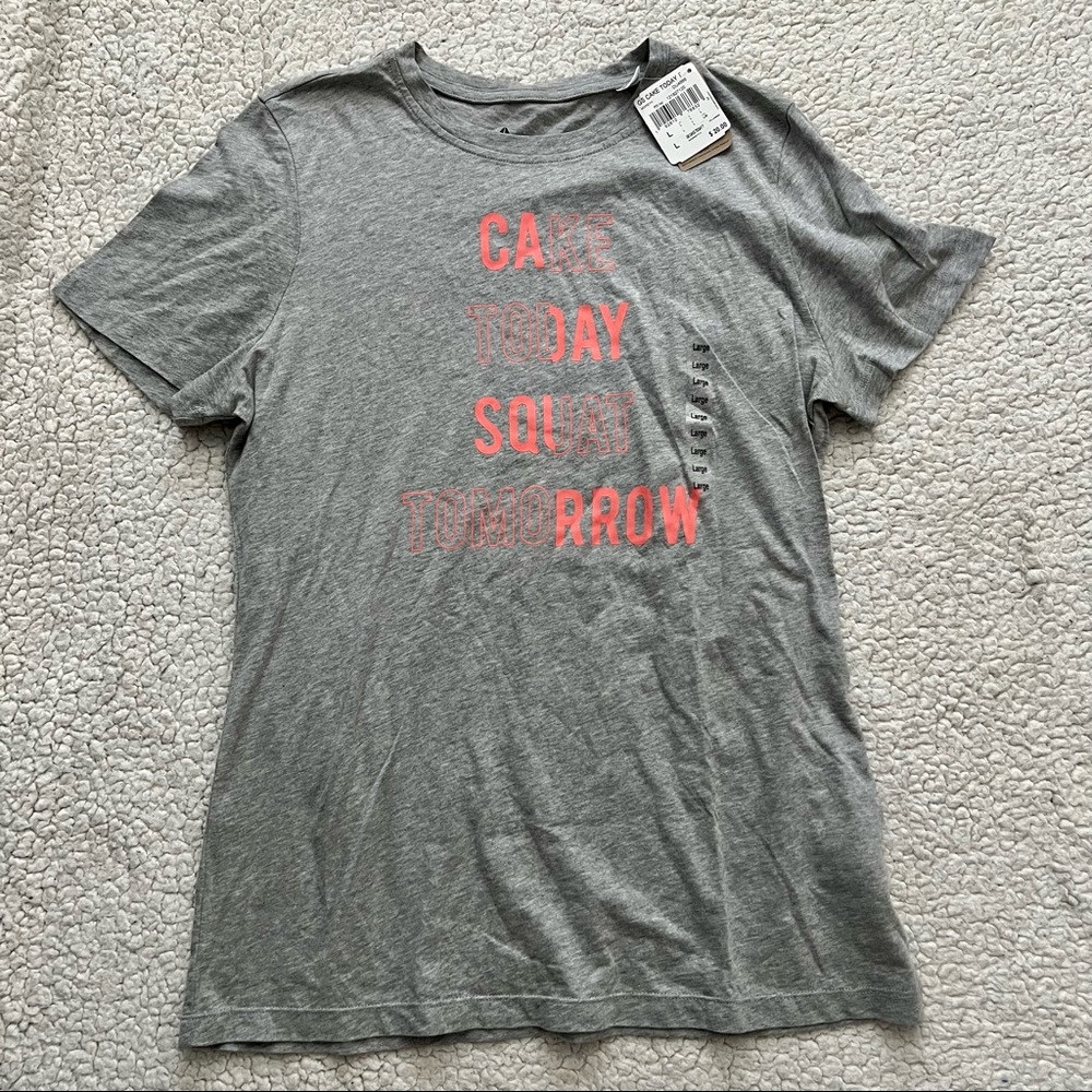 Reebok short sleeve t-shirt workout top cake today squat tomorrow large